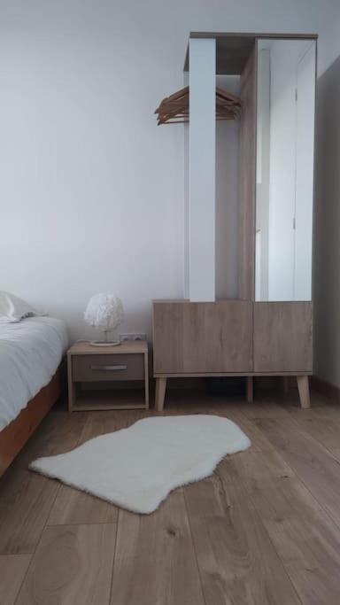 Charmant T1Bis Renove Avec Gout 로데즈 외부 사진